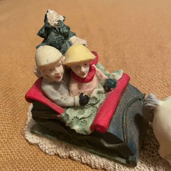 One Horse Open Sleigh Model Decoration, collectible piece or decoration - Picture 6 of 10